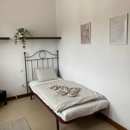 Casa Marla Mit 3 Schlafzimmern Und 2 Badezimmern Apartment