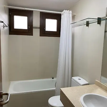 Casa Marla Mit 3 Schlafzimmern Und 2 Badezimmern Apartment *