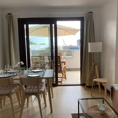 Casa Marla Mit 3 Schlafzimmern Und 2 Badezimmern * Puerto Calero