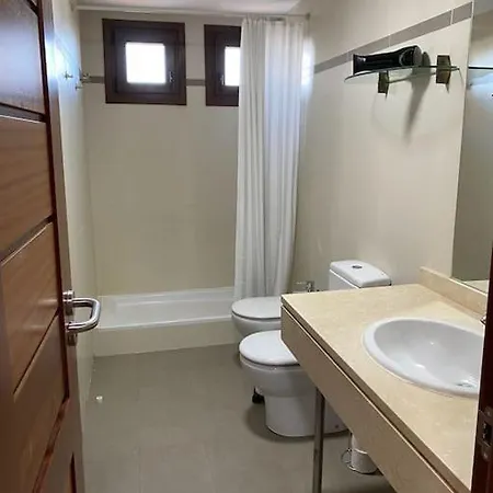 Casa Marla Mit 3 Schlafzimmern Und 2 Badezimmern